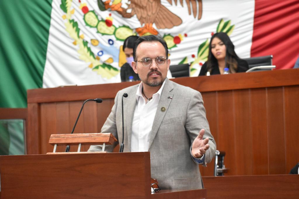 Diputado Juan Manuel Cambrón considera un fracaso la política de salud federal